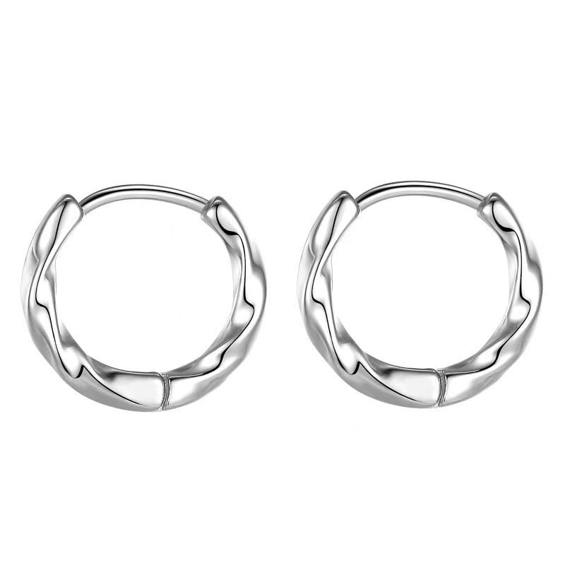 ツイスト メビウス フープピアス