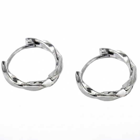 ツイスト メビウス フープピアス