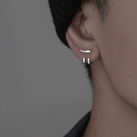 パンキッシュスタッドピアス